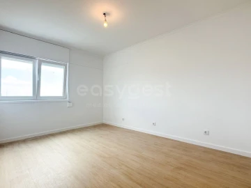 Apartamento T3 para Venda em Caparica e Trafaria