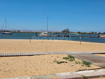 Apartamento T1 para Arrendamento em Seixal, Arrentela e Aldeia de Paio Pires