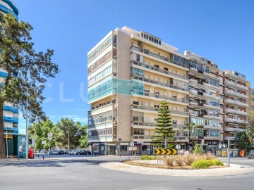 Apartamento T5 para Venda em Faro (Sé e São Pedro)