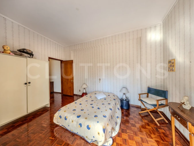 Apartamento T5 para Venda em Faro (Sé e São Pedro) Foto 27
