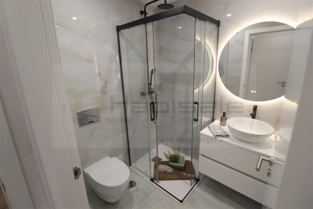 Apartamento T2 para Venda em Benfica Foto 13