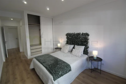 Apartamento T2 para Venda em Benfica