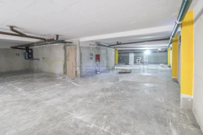 Apartamento T3 para Venda em Charneca de Caparica e Sobreda
