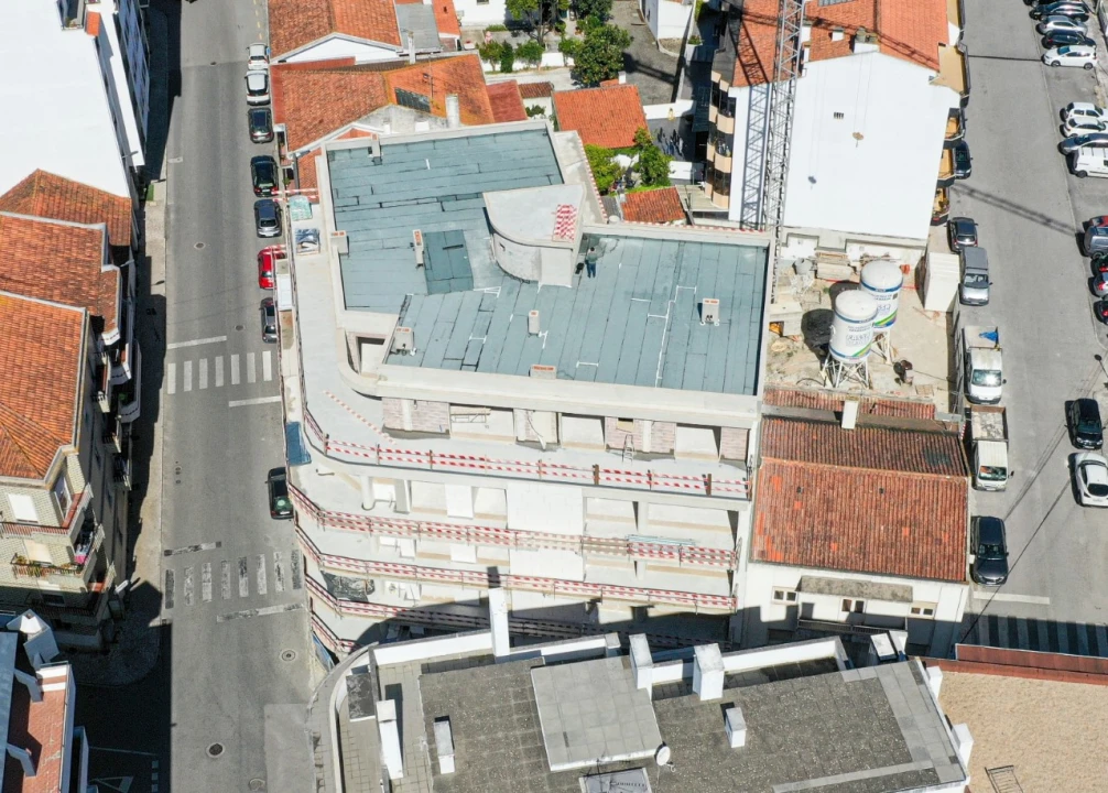 Apartamento T3 para Venda em Alcobaça e Vestiaria Foto 2
