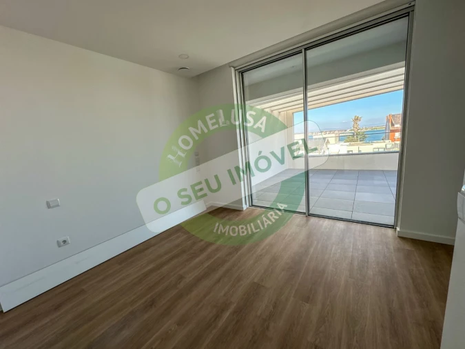 Apartamento T3 para Venda em Gafanha da Encarnação Foto 17