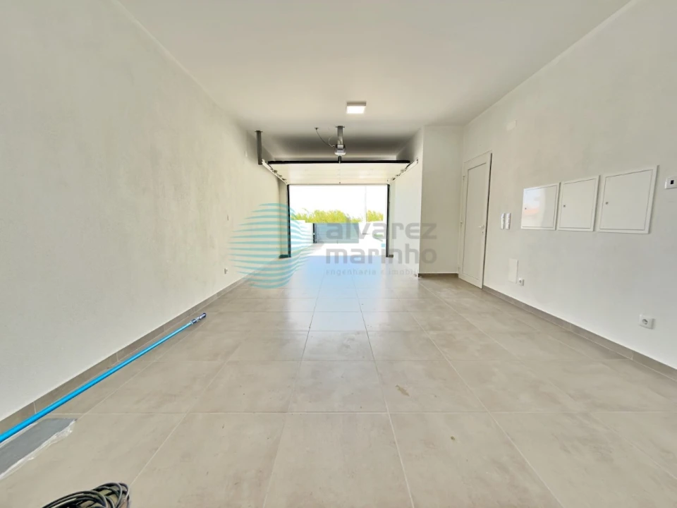Moradia T4 para Venda em Silveira Foto 38