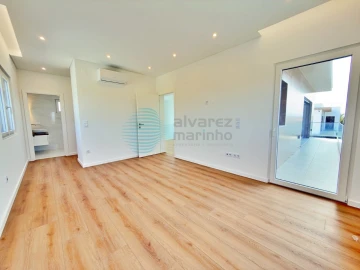 Moradia T4 para Venda em Silveira