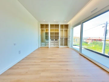 Moradia T4 para Venda em Silveira