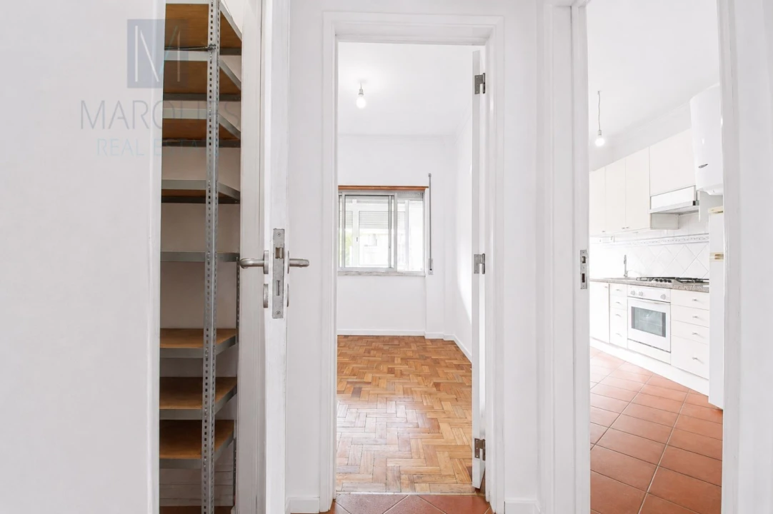 Apartamento T3 para Arrendamento em Almada, Cova da Piedade, Pragal e Cacilhas Foto 16