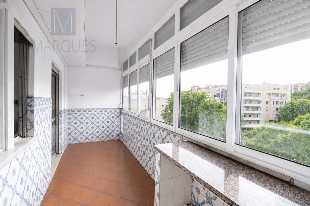 Apartamento T3 para Arrendamento em Almada, Cova da Piedade, Pragal e Cacilhas Foto 24