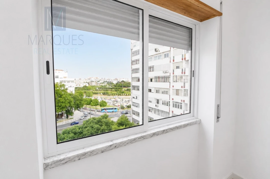 Apartamento T3 para Arrendamento em Almada, Cova da Piedade, Pragal e Cacilhas Foto 26