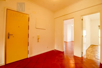 Apartamento T3 para Arrendamento em Almada, Cova da Piedade, Pragal e Cacilhas