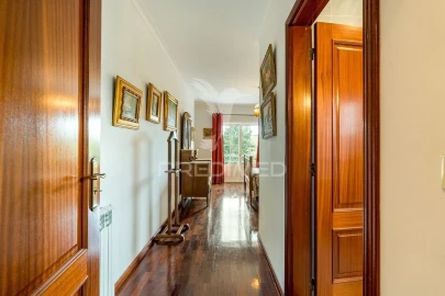 Moradia T4 para Venda em Castro Daire