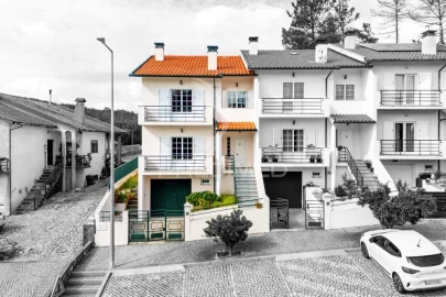 Moradia T4 para Venda em Castro Daire