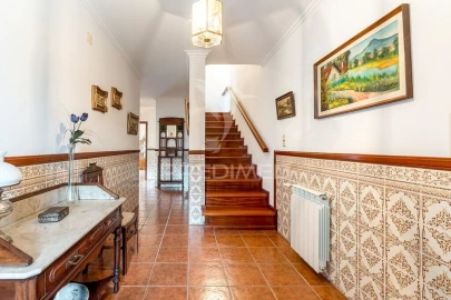 Moradia T4 para Venda em Castro Daire
