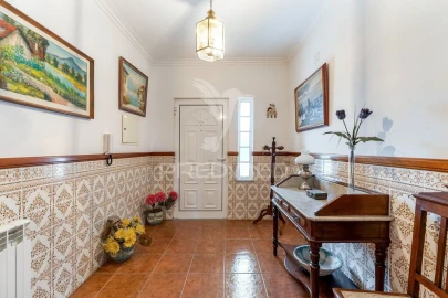 Moradia T4 para Venda em Castro Daire
