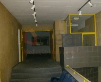 Loja para Venda em Estrela