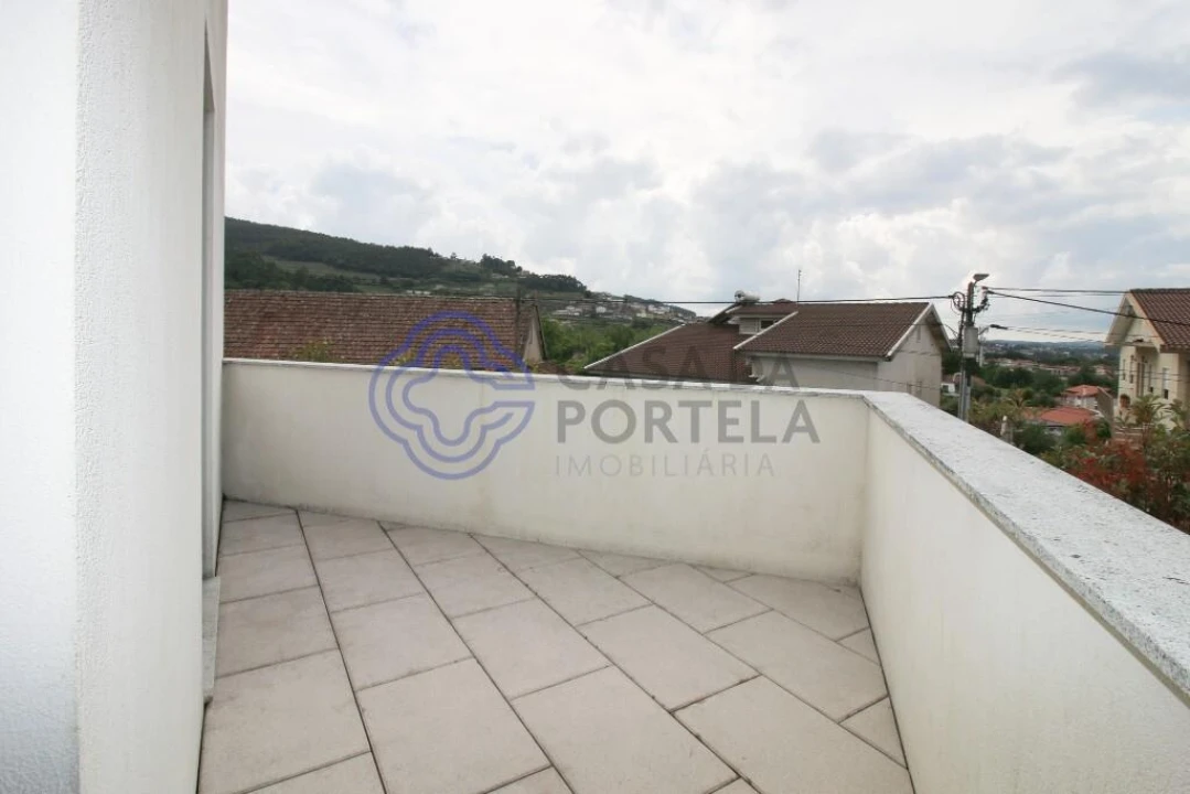 Moradia T4 para Venda em São Tomé de Negrelos Foto 39
