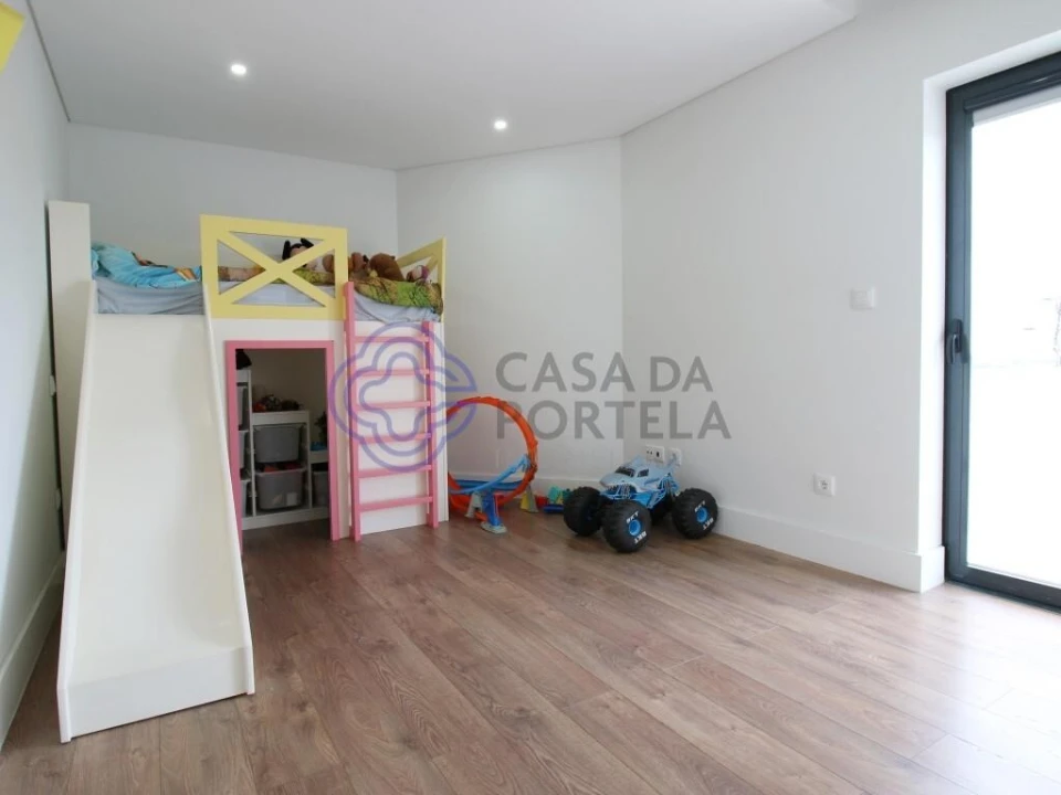 Moradia T4 para Venda em São Tomé de Negrelos Foto 32