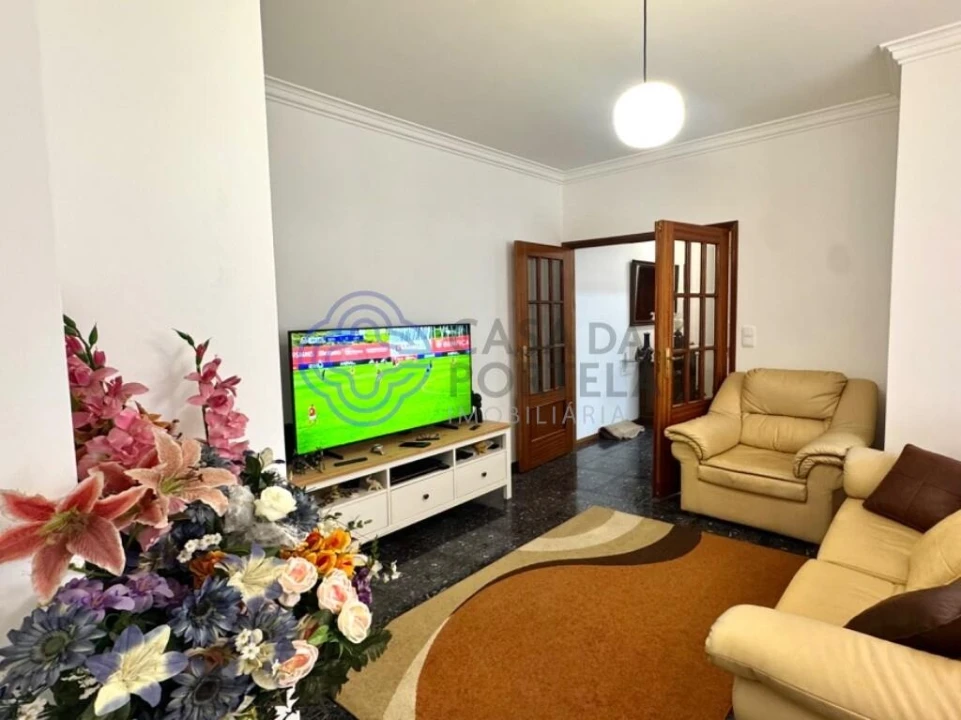 Apartamento T2 para Venda em Fânzeres e São Pedro da Cova Foto 4