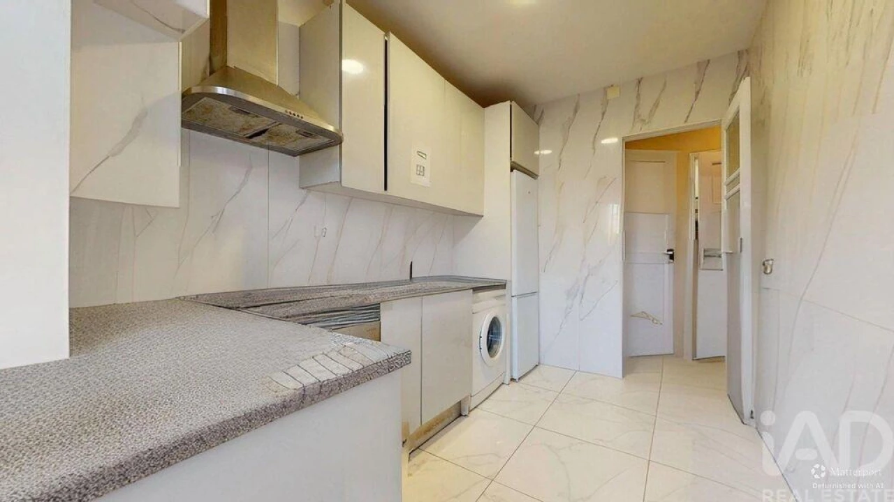 Apartamento T6 para Venda em Paranhos Foto 18