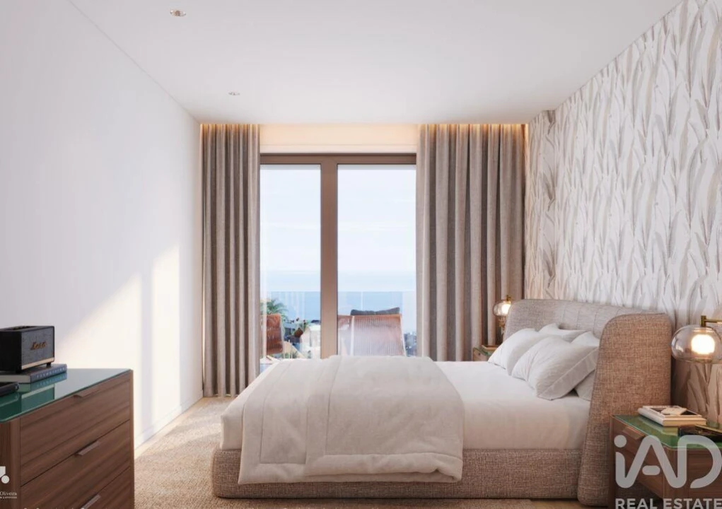 Apartamento T2 para Venda em Arco da Calheta Foto 6