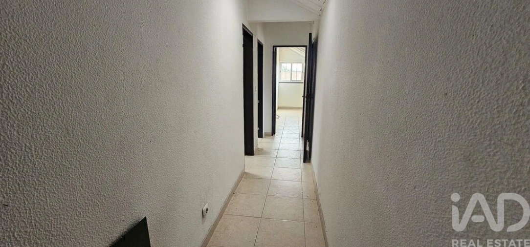 Moradia T5 para Venda em Charneca de Caparica e Sobreda Foto 19