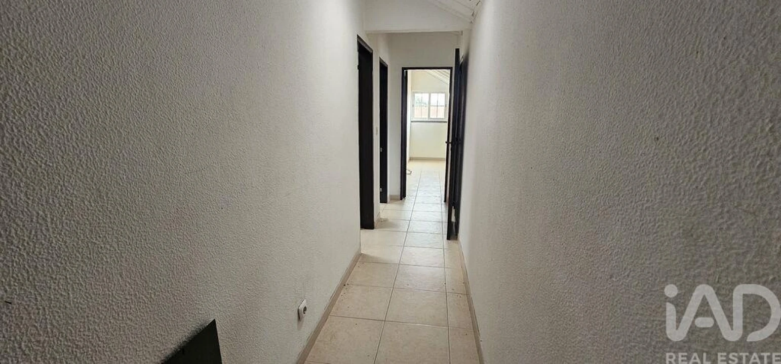 Moradia T5 para Venda em Charneca de Caparica e Sobreda Foto 19