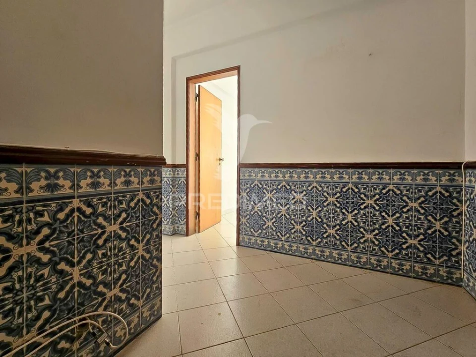 Apartamento T2 para Venda em Rio de Mouro Foto 2