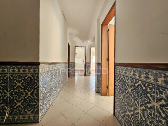 Apartamento T2 para Venda em Rio de Mouro Foto 15
