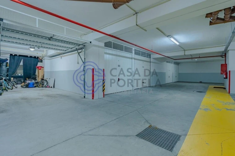 Apartamento T3 para Venda em Canidelo Foto 32