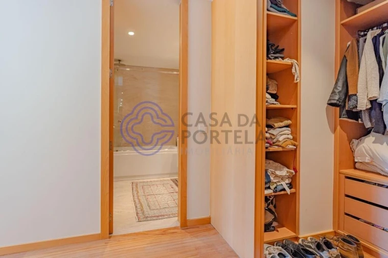 Apartamento T3 para Venda em Canidelo Foto 18