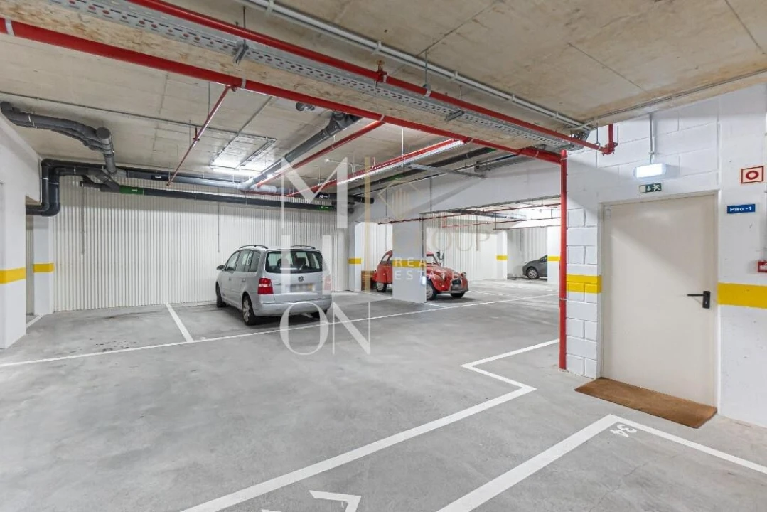 Apartamento T4 para Venda em Campanhã Foto 53