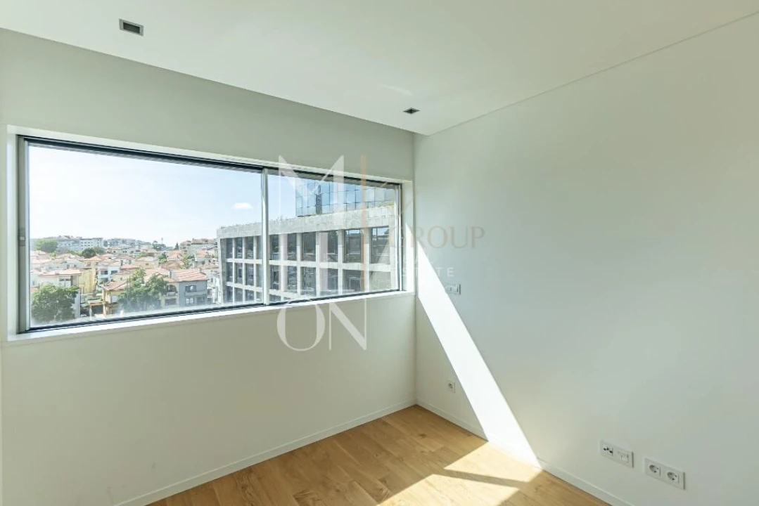 Apartamento T4 para Venda em Campanhã Foto 35