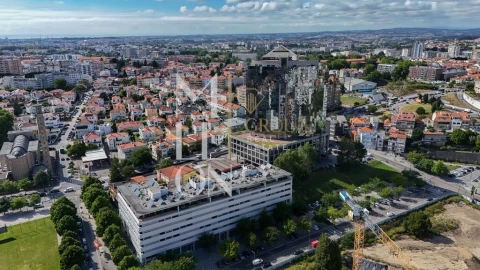Apartamento T4 para Venda em Campanhã