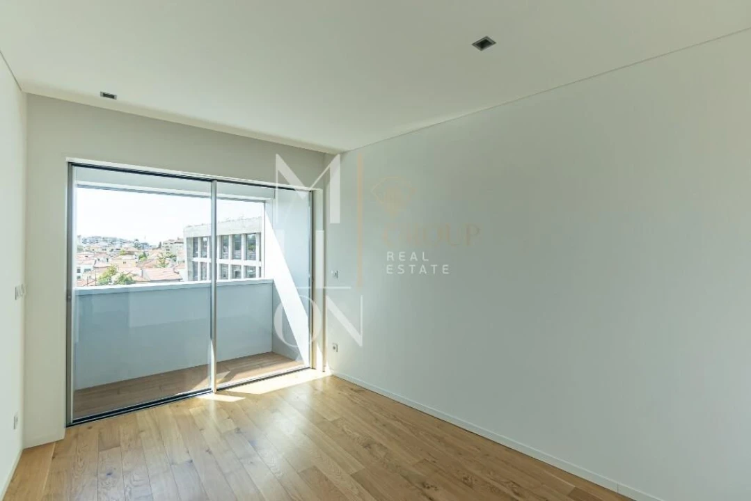 Apartamento T4 para Venda em Campanhã Foto 25