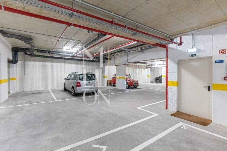 Apartamento T4 para Venda em Campanhã Foto 53