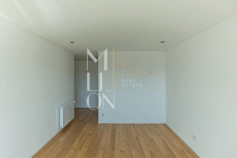 Apartamento T4 para Venda em Campanhã Foto 49
