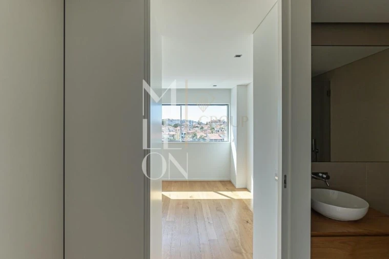 Apartamento T4 para Venda em Campanhã Foto 38