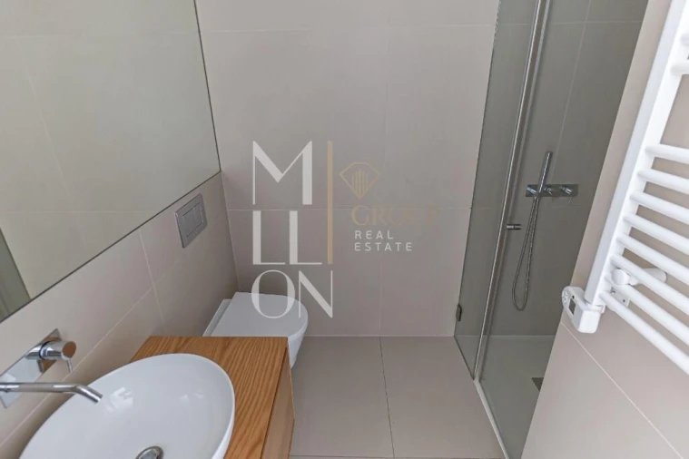 Apartamento T4 para Venda em Campanhã Foto 39