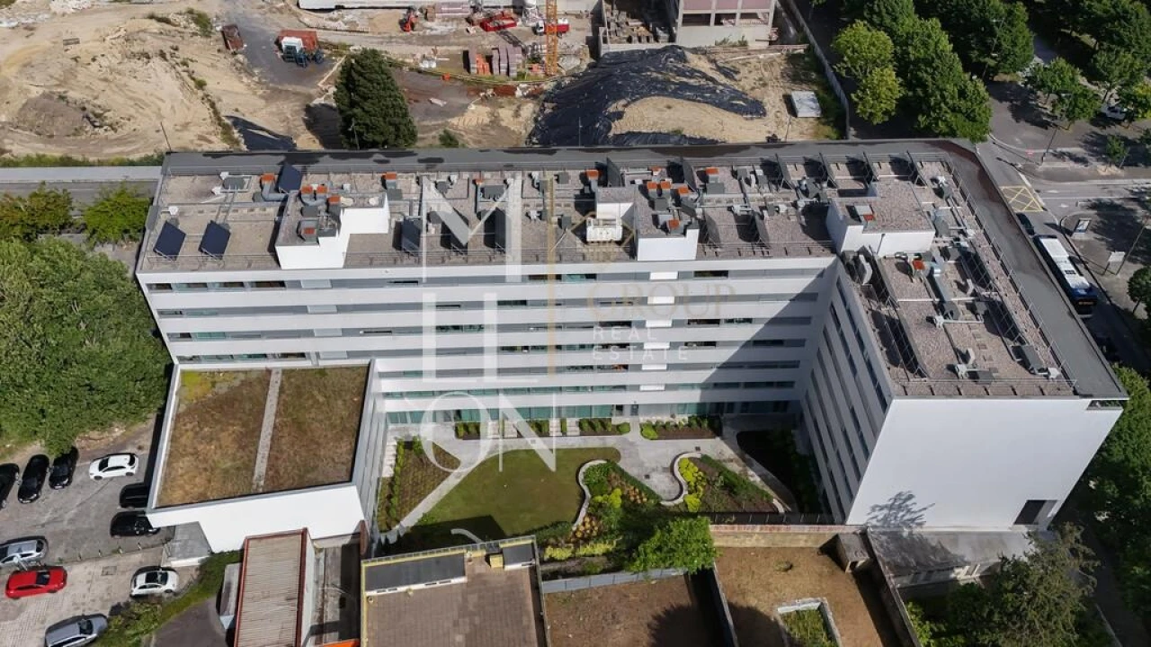Apartamento T4 para Venda em Campanhã Foto 59