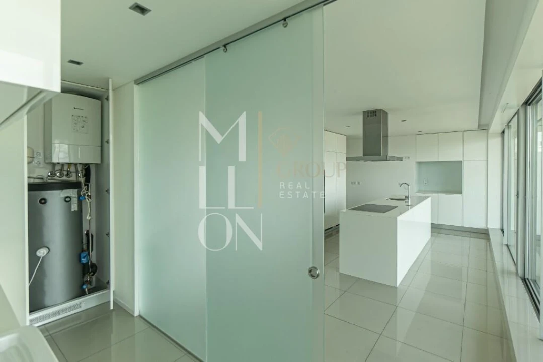 Apartamento T4 para Venda em Campanhã Foto 19