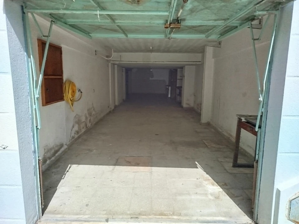 Garagem para Arrendamento em Algueirão-Mem Martins Foto 1
