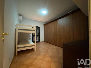 Moradia T4 para Venda em Loule (São Clemente)