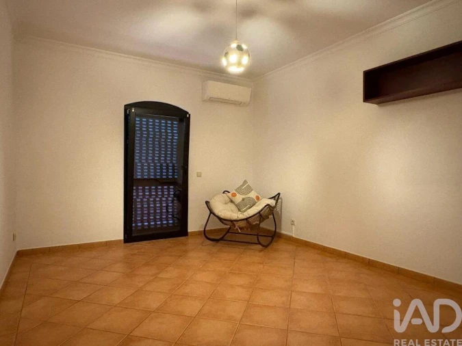 Moradia T4 para Venda em Loule (São Clemente) Foto 25