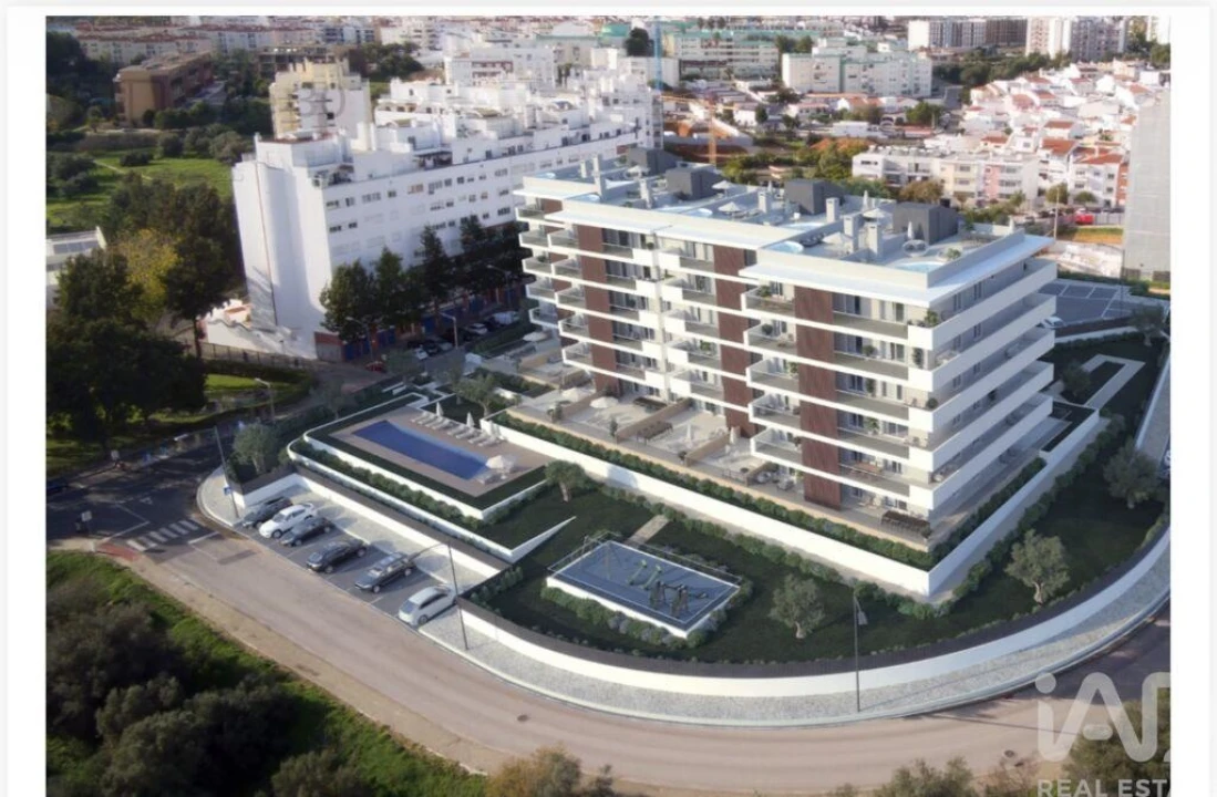 Apartamento T2 para Venda em Portimão Foto 21
