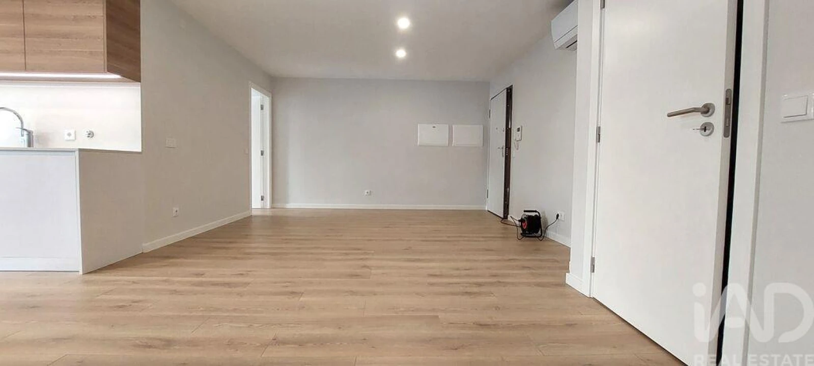Apartamento T2 para Venda em Marrazes e Barosa Foto 6