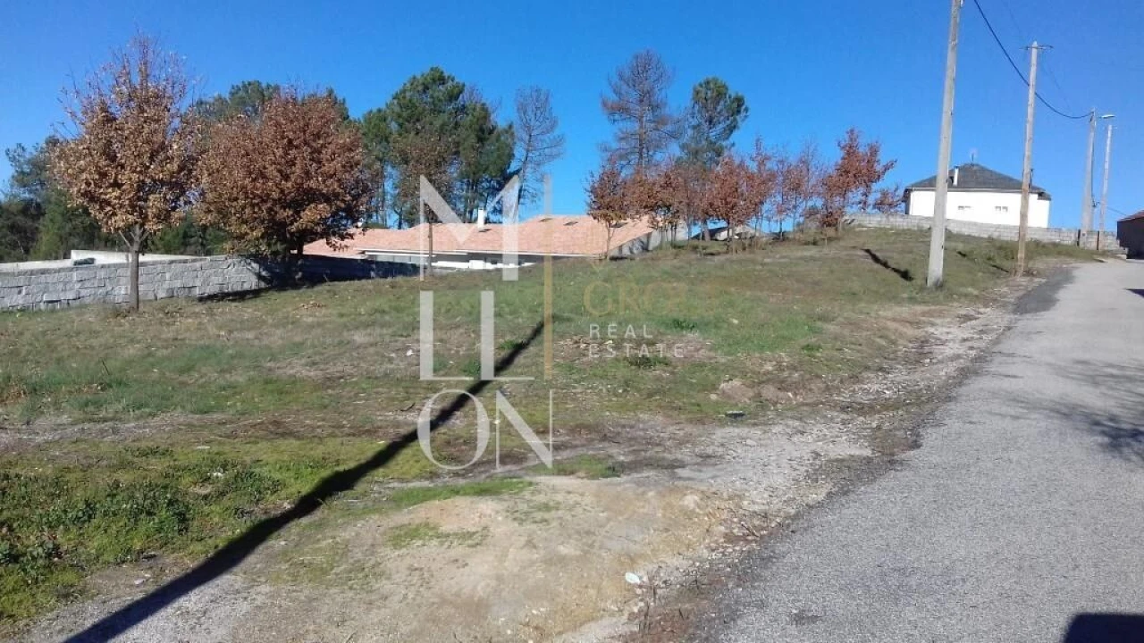 Terreno para Venda em Ferreira de Aves Foto 5