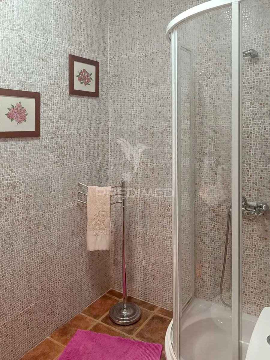 Moradia T4 para Venda em Peso da Régua e Godim Foto 9