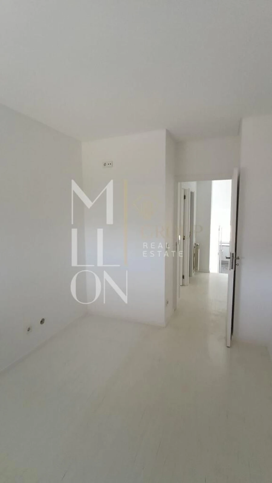 Apartamento T2 para Venda em Cidade da Maia Foto 12